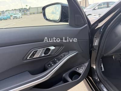 BMW 330e SAG x Drive*M PAKET*PANO*CURVED*HEAP UP*LED — slika 16