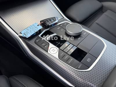 BMW 330e SAG x Drive*M PAKET*PANO*CURVED*HEAP UP*LED — slika 17