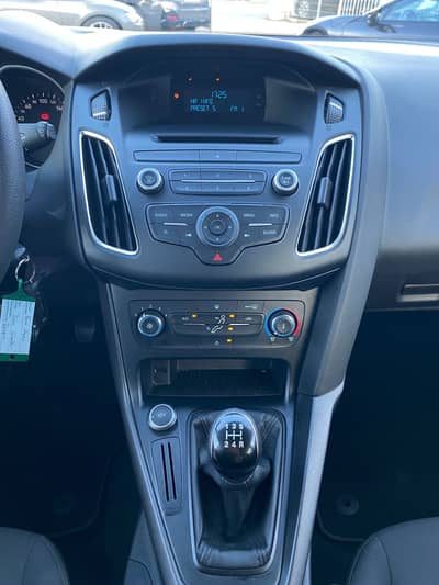 Ford Focus Lim. Ambiente — slika 9