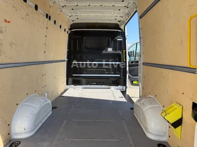 Volkswagen Crafter 35TDI*MITTEL-HOCH*KLIMA*NAVI*KAMERA*TEMP — slika 27