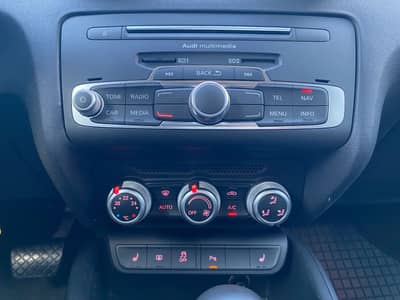 Audi A1 Sportback S-line Navi/PDC/Sitzheizung/Xenon — slika 10
