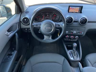 Audi A1 Sportback S-line Navi/PDC/Sitzheizung/Xenon — slika 8