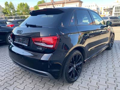 Audi A1 Sportback S-line Navi/PDC/Sitzheizung/Xenon — slika 5