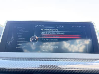 BMW X5 xDrive 40d 7Sitz*Pano*Soft*STHZ*AHK*HUD*Kamer — slika 19