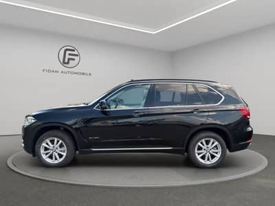 BMW X5 xDrive 40d 7Sitz*Pano*Soft*STHZ*AHK*HUD*Kamer — slika 2