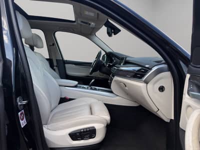 BMW X5 xDrive 40d 7Sitz*Pano*Soft*STHZ*AHK*HUD*Kamer — slika 18