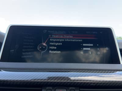 BMW X5 xDrive 40d 7Sitz*Pano*Soft*STHZ*AHK*HUD*Kamer — slika 20