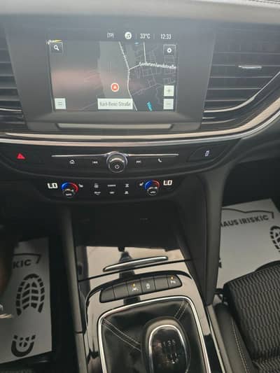 Opel Insignia B Grand Sport Innovation — slika 23