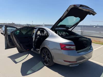 Skoda Superb 2.0 TDI*DSG*4x4*L&K*VIRTU*PANO*KAMERA*VOL — slika 31