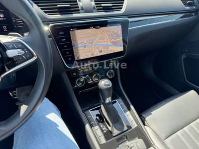 Skoda Superb 2.0 TDI*DSG*4x4*L&K*VIRTU*PANO*KAMERA*VOL — slika 25