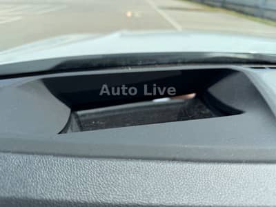 BMW 330e SAG x Drive*M PAKET*PANO*CURVED*HEAP UP*LED — slika 10