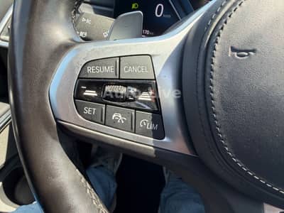 BMW 330e SAG x Drive*M PAKET*PANO*CURVED*HEAP UP*LED — slika 34