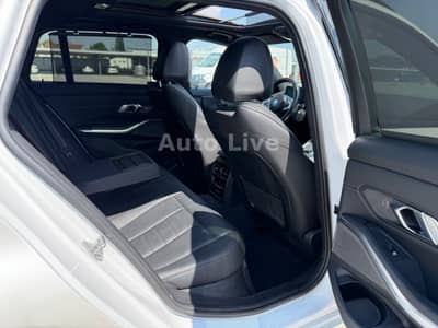 BMW 330e SAG x Drive*M PAKET*PANO*CURVED*HEAP UP*LED — slika 24
