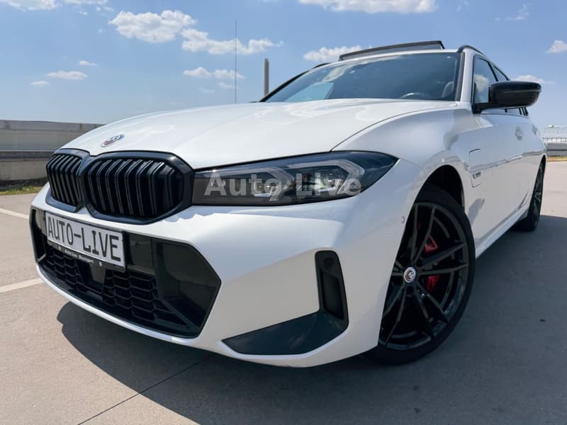 BMW 330e SAG x Drive*M PAKET*PANO*CURVED*HEAP UP*LED