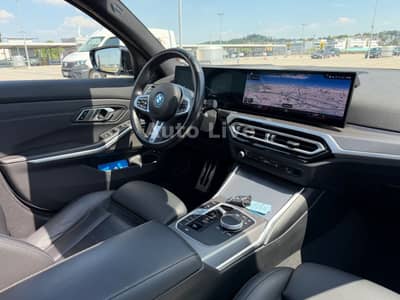 BMW 330e SAG x Drive*M PAKET*PANO*CURVED*HEAP UP*LED — slika 25