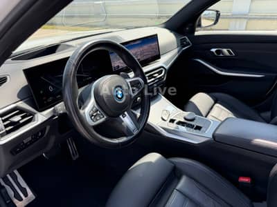 BMW 330e SAG x Drive*M PAKET*PANO*CURVED*HEAP UP*LED — slika 29