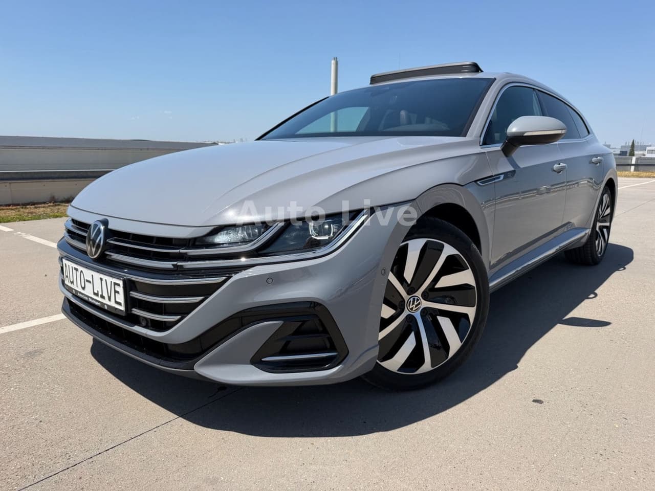 Volkswagen Arteon 2.0 TDI*SB*DSG*R LINE*PAN*VIRT*IQ*AHK*VOL — slika 1