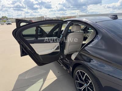 BMW 530 d*M PAKET*SAG*LASER*VIRTU*HEAD-UP*KAMERA*VOL — slika 37