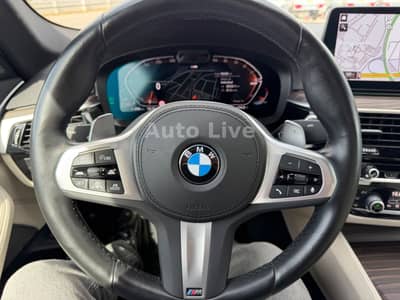BMW 530 d*M PAKET*SAG*LASER*VIRTU*HEAD-UP*KAMERA*VOL — slika 9