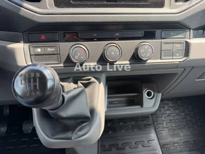 Volkswagen Crafter 35TDI*MITTEL-HOCH*KLIMA*KAMERA*TEMPOMAT! — slika 16