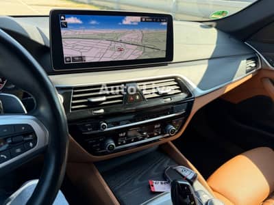 BMW 520d x Drive*SAG*M PAKET*VIR*LASER*HEAD-UP*KAMER — slika 13