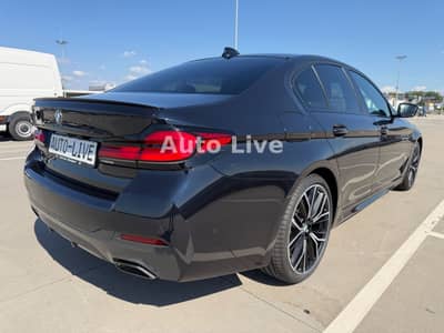 BMW 520d x Drive*SAG*M PAKET*VIR*LASER*HEAD-UP*KAMER — slika 5