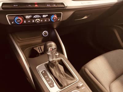 Audi Q2 quattro sport S-tronic,LED°SHZ°ACC° — slika 12