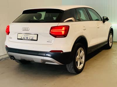 Audi Q2 quattro sport S-tronic,LED°SHZ°ACC° — slika 4