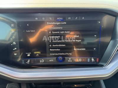 Volkswagen Touareg 3.0 TDI*R LINE*BlackS*PAN*MATRI*LUFT*VOL — slika 27