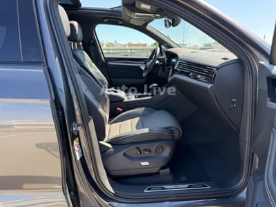 Volkswagen Touareg 3.0 TDI*R LINE*BlackS*PAN*MATRI*LUFT*VOL — slika 15