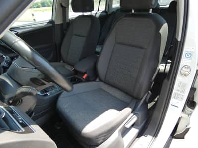 Volkswagen Tiguan 2.0 TDI DSG 1-Hd LED Navi ACC SHZ CarPlay — slika 5