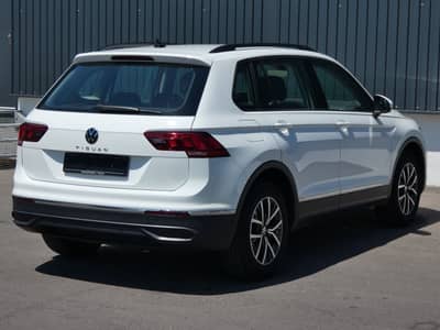 Volkswagen Tiguan 2.0 TDI DSG 1-Hd LED Navi ACC SHZ CarPlay — slika 26