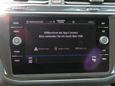 Volkswagen Tiguan 2.0 TDI DSG 1-Hd LED Navi ACC SHZ CarPlay — slika 10