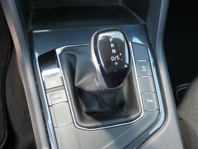 Volkswagen Tiguan 2.0 TDI DSG 1-Hd LED Navi ACC SHZ CarPlay — slika 17