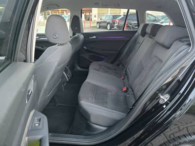 Volkswagen Golf VIII 2.0 TDI DSG"Style"Matrix"Virtual"AHK" — slika 12