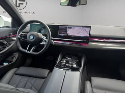 BMW 520d Lim. M Sport*360*H&K*HUD*Gestik*Memo*Shadow — slika 12