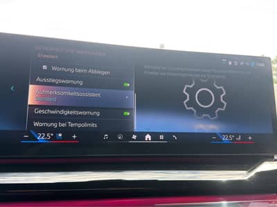 BMW 520d Lim. M Sport*360*H&K*HUD*Gestik*Memo*Shadow — slika 25