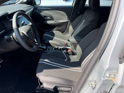 Opel Corsa F GS — slika 4