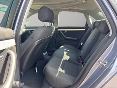 Audi A4 Lim. 2.0 TDI*TÜV02/27*Xenon*Sitzheizung*Klima — slika 11