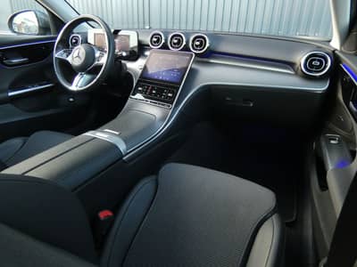 Mercedes-Benz C 200 d 9G Avantgarde LED Navi Kamera Ambiente — slika 2