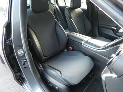 Mercedes-Benz C 200 d 9G Avantgarde LED Navi Kamera Ambiente — slika 6