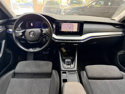 Skoda Octavia Combi Clever/Navi/Kamera/LED/Erster H/TO — slika 13
