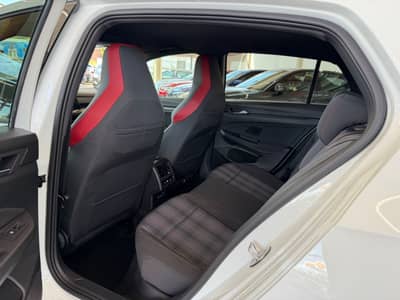 Volkswagen Golf VIII Lim. GTI ACC LED KAMERA H&K — slika 23