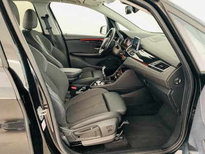 BMW 218 AT°SPORT-LINE°AMBIENT°SOUND°NAVI°SHZ°PDC°1Hd — slika 13