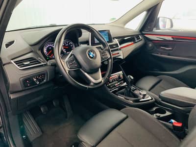 BMW 218 AT°SPORT-LINE°AMBIENT°SOUND°NAVI°SHZ°PDC°1Hd — slika 10
