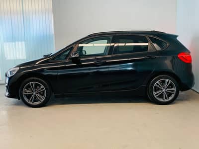 BMW 218 AT°SPORT-LINE°AMBIENT°SOUND°NAVI°SHZ°PDC°1Hd — slika 5