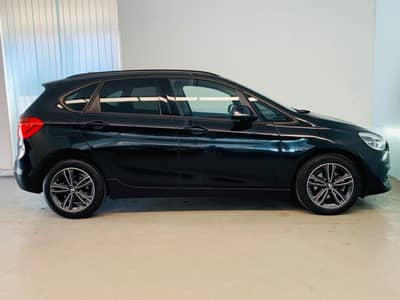 BMW 218 AT°SPORT-LINE°AMBIENT°SOUND°NAVI°SHZ°PDC°1Hd — slika 6