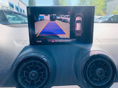 Audi Q2 1.4TFSI S-tronic°ACC°KAMERA°PDC°1.Hd° — slika 9