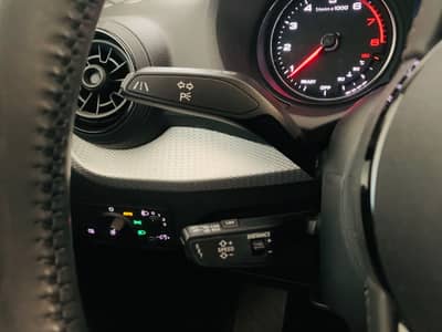 Audi Q2 1.4TFSI S-tronic°ACC°KAMERA°PDC°1.Hd° — slika 18