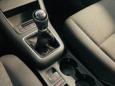 Volkswagen Tiguan Trend & Fun BMT°AHK°PDC°2.Hd°8xbereift° — slika 15
